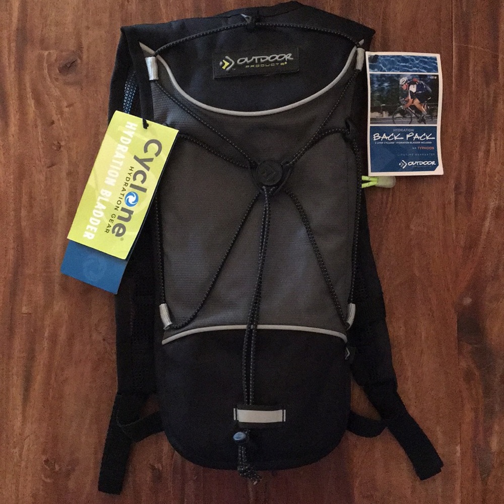 NWT Hydration Pack